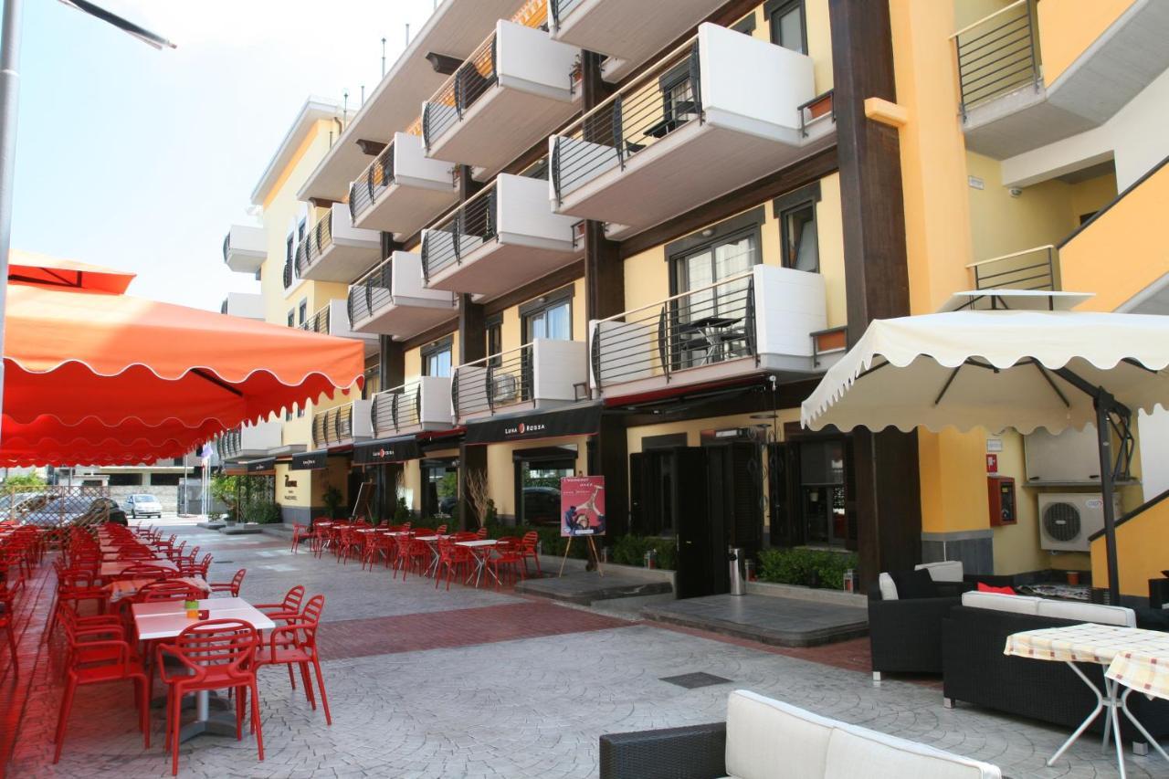 Rama Palace Hotel Casalnuovo di Napoli Kültér fotó